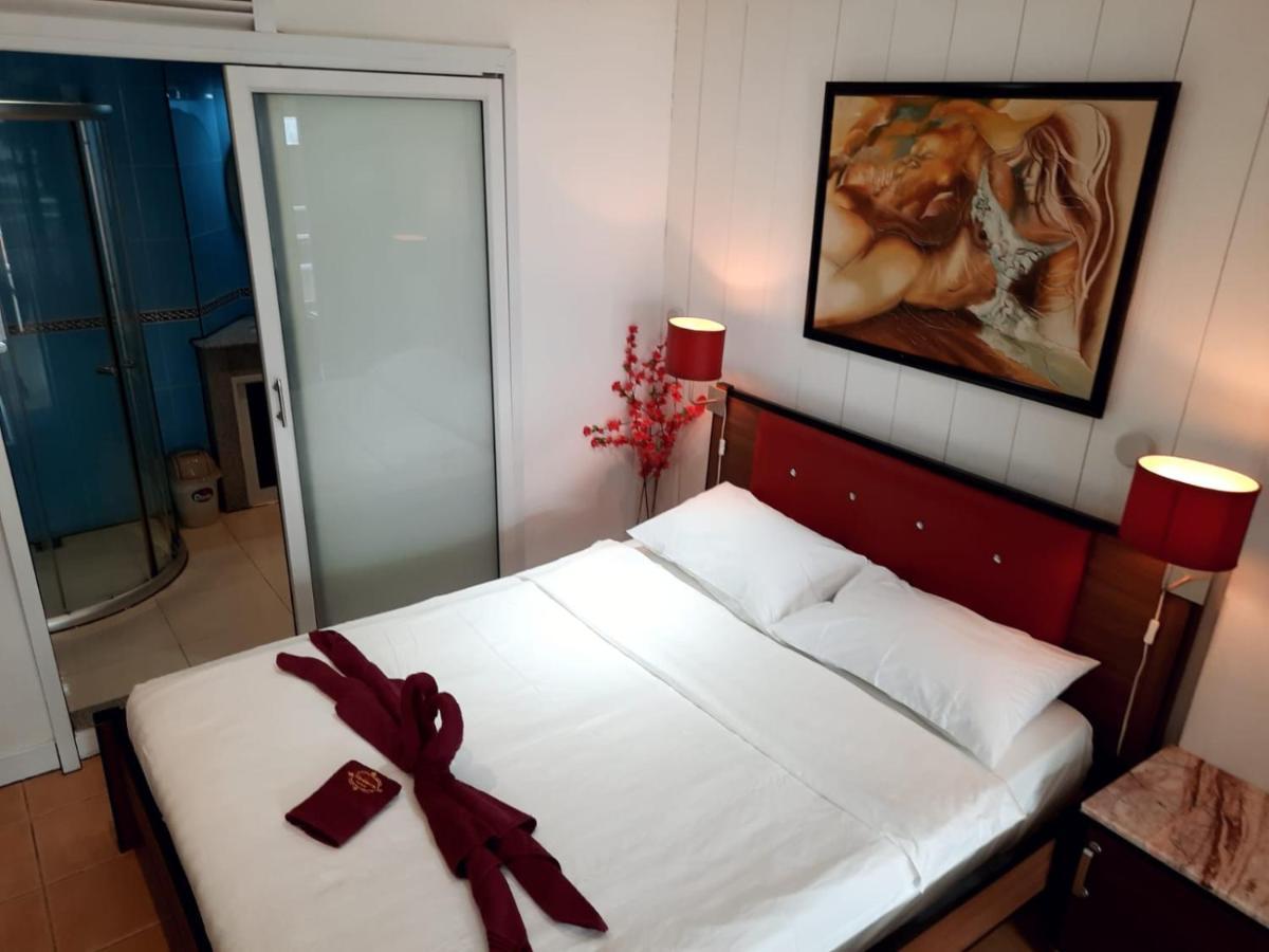 Swiss Food Restaurant And Room For Rent Pattaya Exterior foto