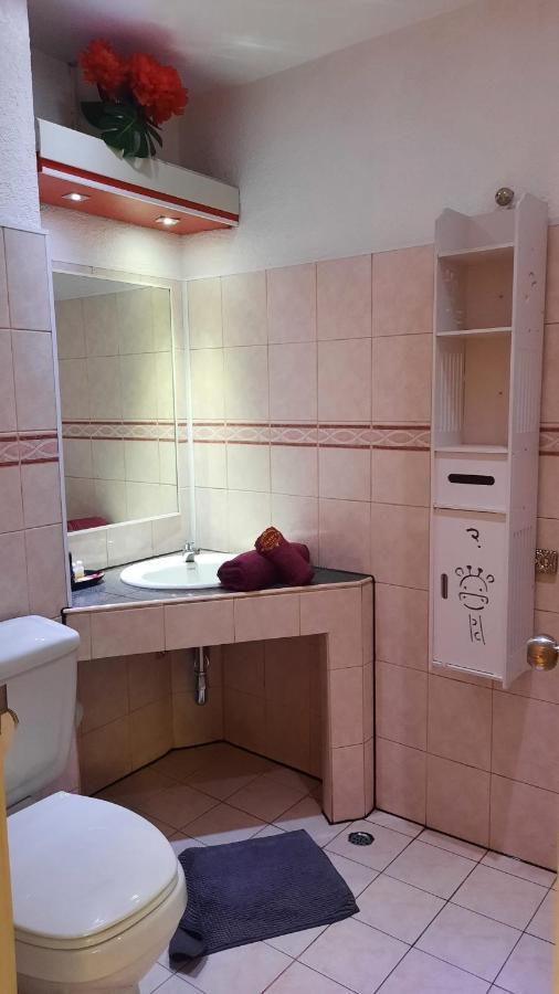 Swiss Food Restaurant And Room For Rent Pattaya Exterior foto